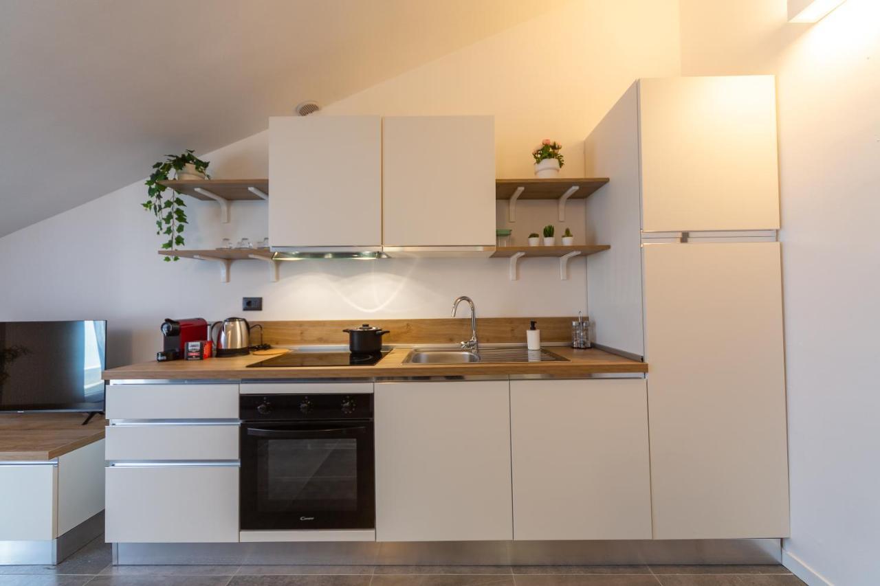 Khl Apartments Милано Екстериор снимка